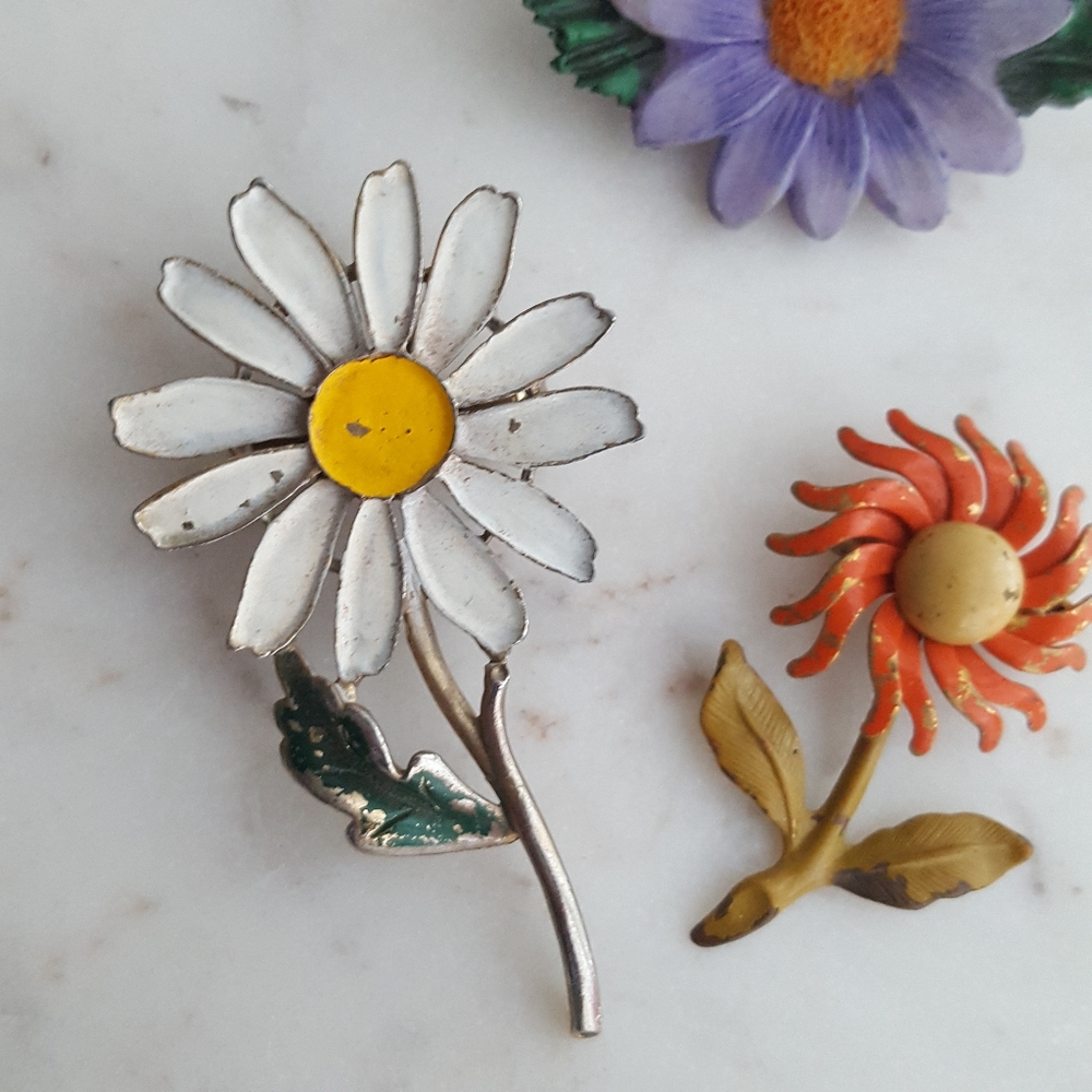 🌙Vintage Floral 3 Brooch Collection🌸 - Picture 4 of 9